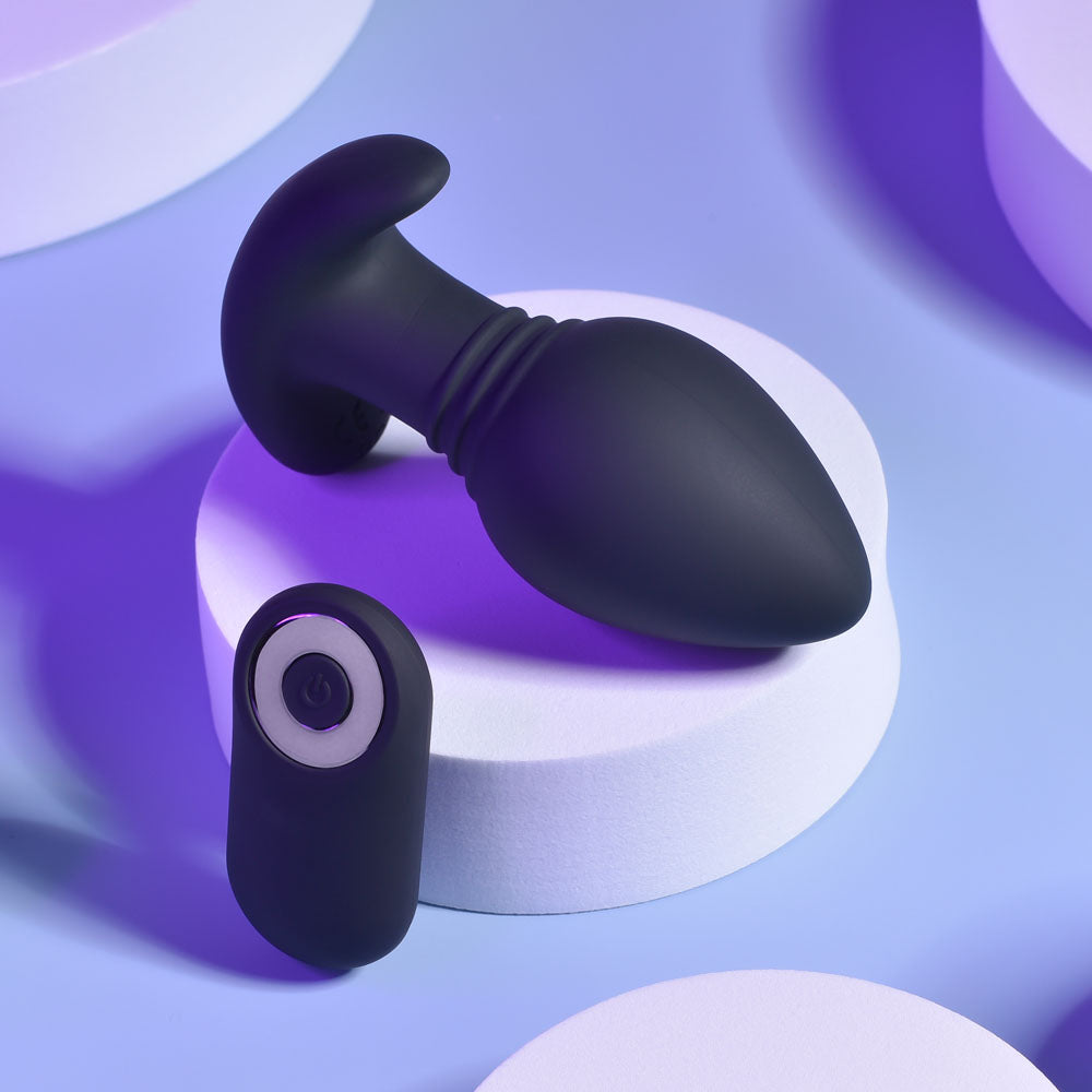 Playboy Pleasure PLUG & PLAY - Black 10.3 cm USB Rechargeable Vibrating Butt Plug
