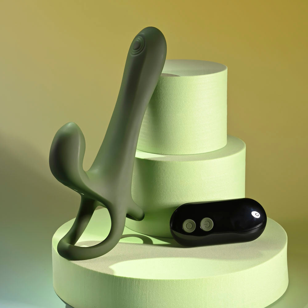  TAP & GO - Green USB Rechargeable Vibrating & Tapping Penis Sleeve with Wireless Remote-ZE-RS-6602-2