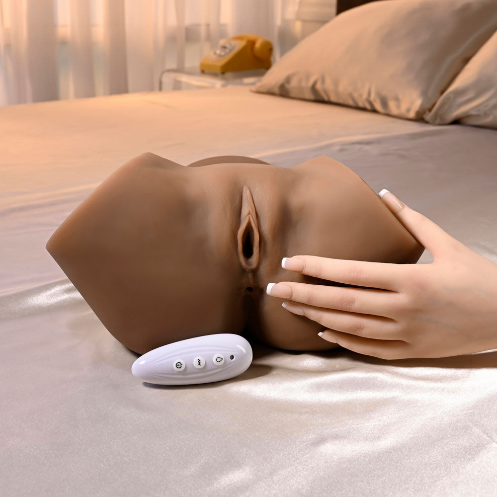 Zero Tolerance SQUIRT FOR ME CHANELL HEART - Brown USB Rechargeable Squirting Masturbator - ZE-RS-7692-2